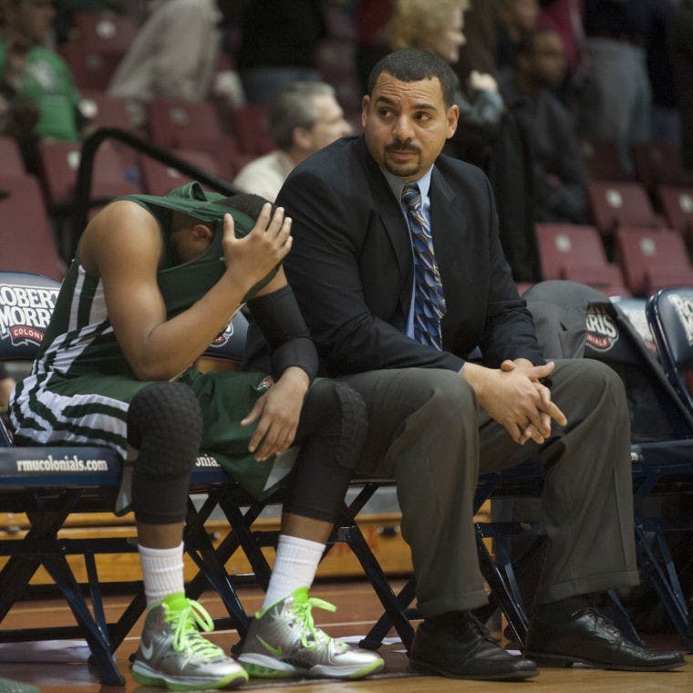 Basketball Notebook: Bobcats break perfect record against Robert Morris  