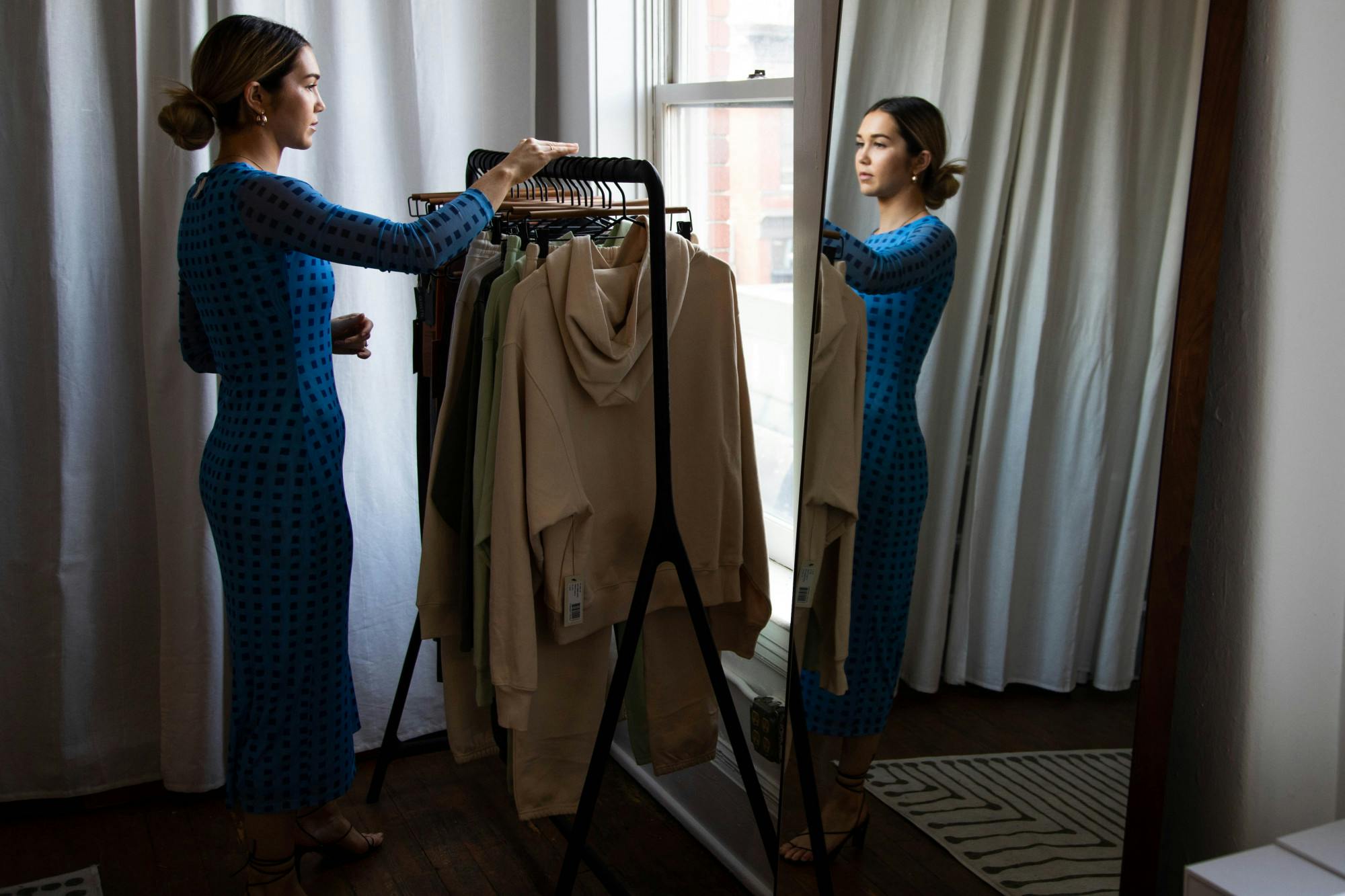 Olivette Showroom_Legg