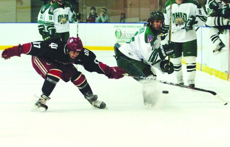 Hockey: 'Cats remain resilient during bumpy season  