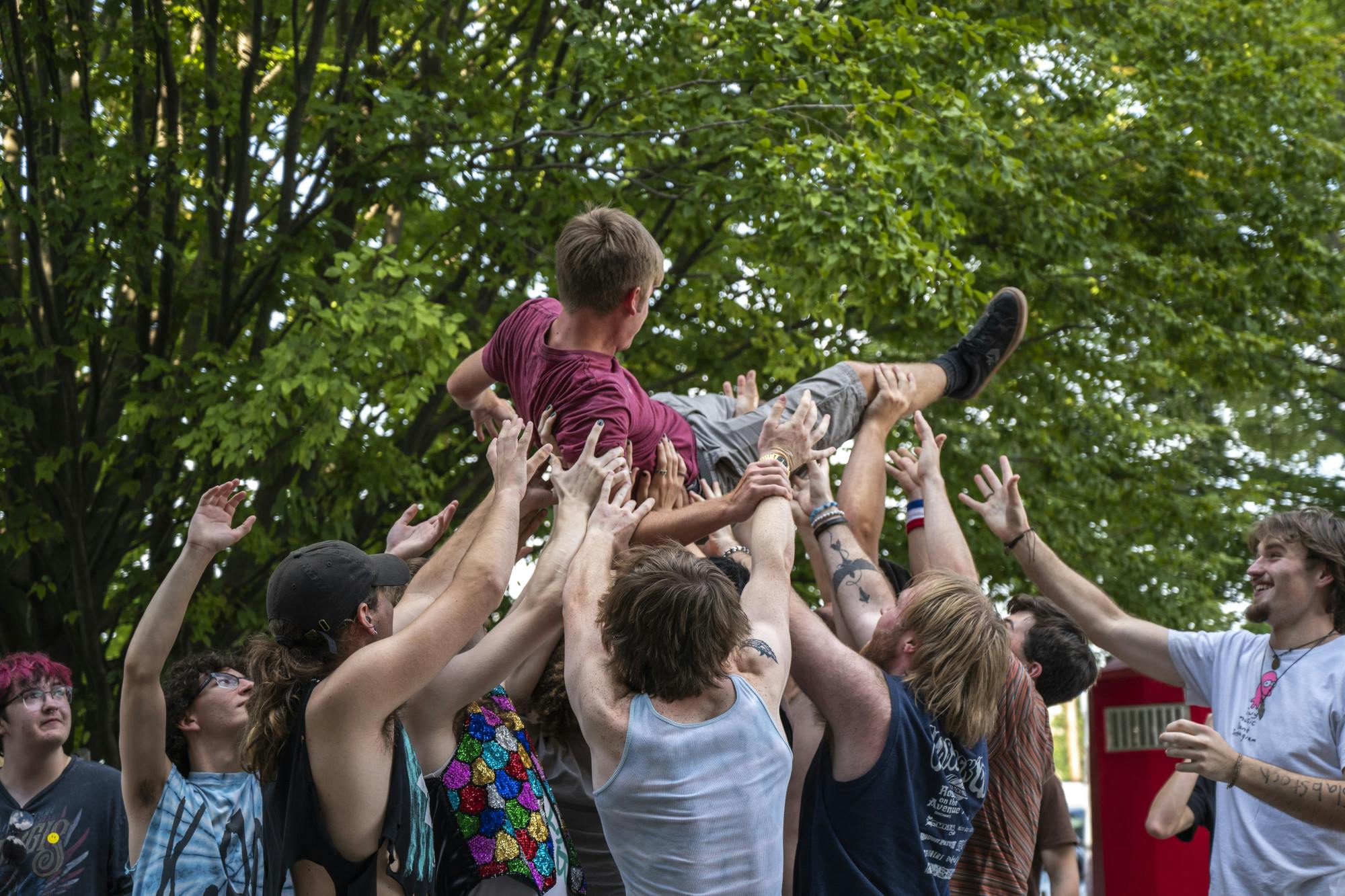 Moshing, mannequins at Slabstock '26 
