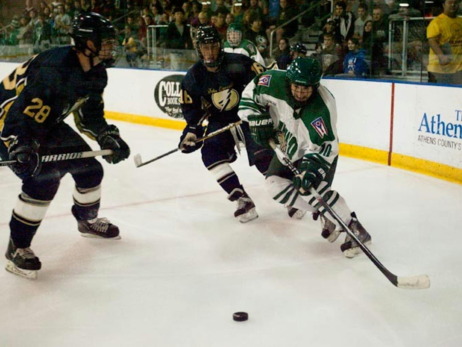 Hockey: League best 'Cats chase perfection with split series against WVU  