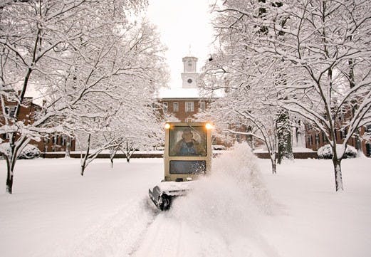 Snow falls in Athens  