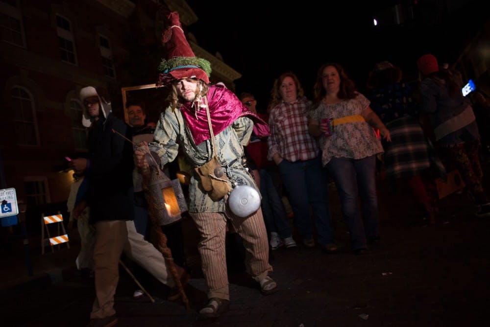 HallOUween Scarecrow  