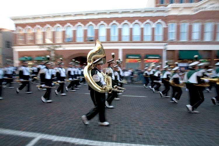 Homecoming Parade pinnacle of weekend's festivities  
