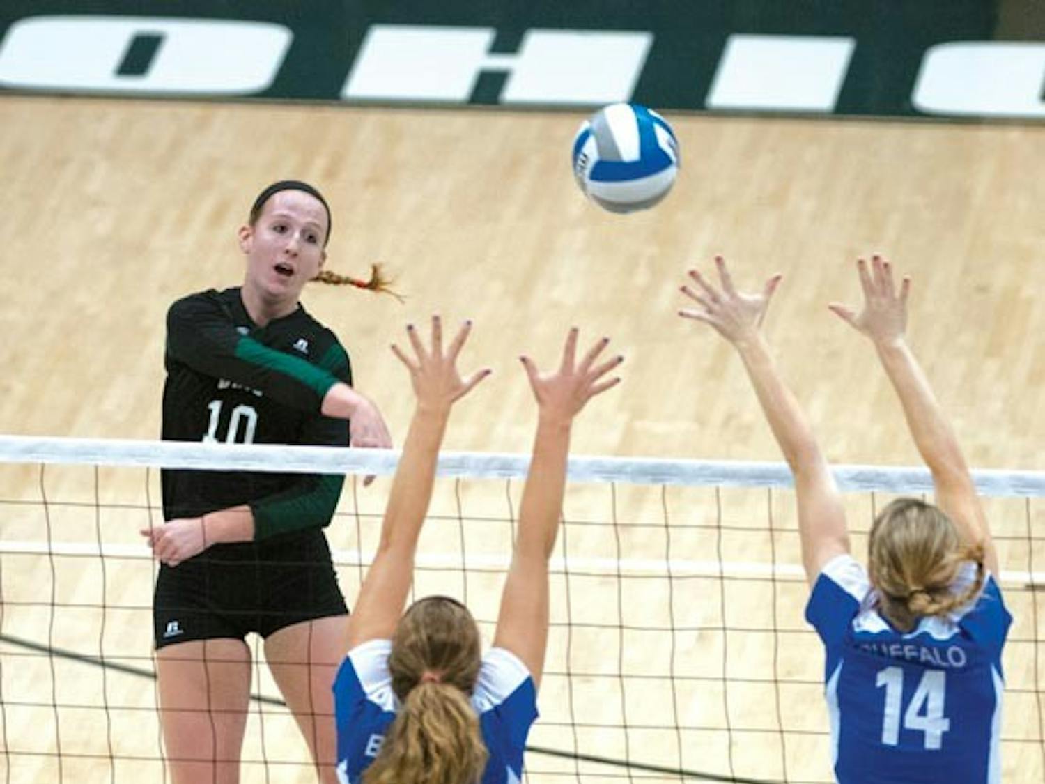 Volleyball: Bobcats extend streak with weekend sweep  