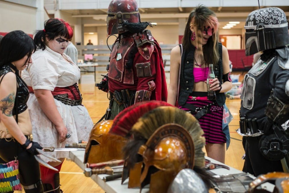 Red Mandalorian at Ratha Con  