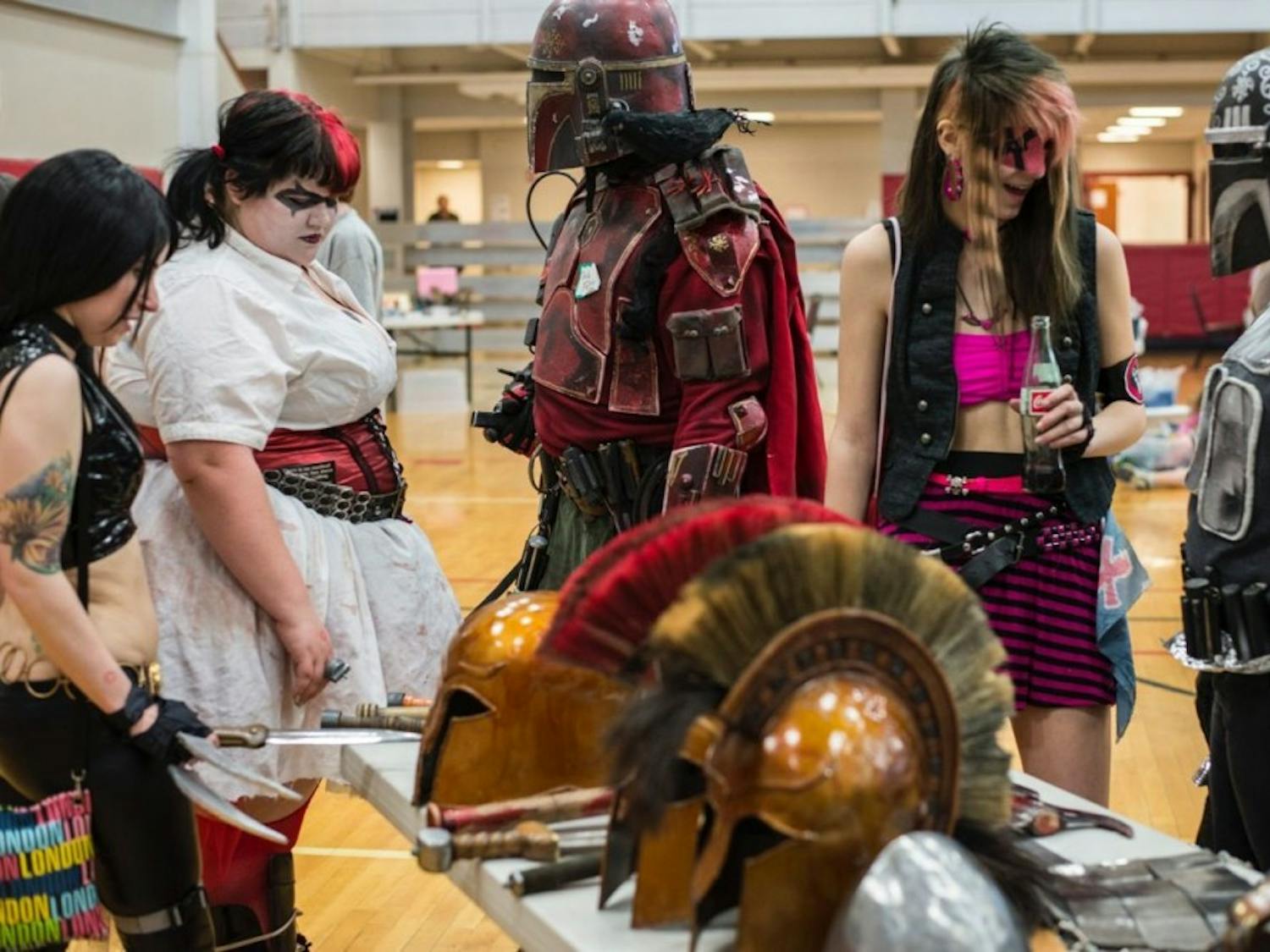 Red Mandalorian at Ratha Con