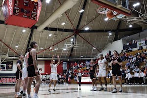 DeLuccia_2-26-26_Basketball-15