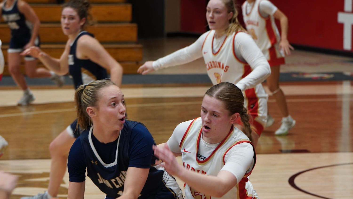 Women's basketball 1/29 game pic 5