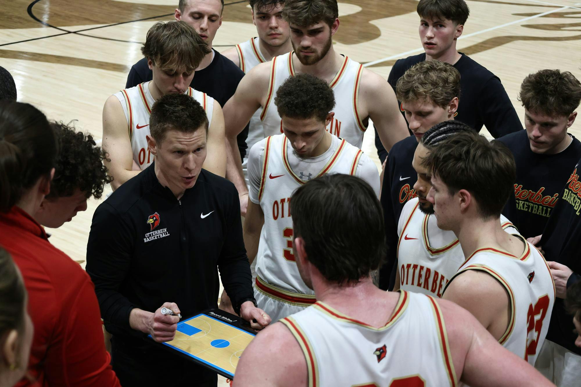 DeLuccia_2-26-26_Basketball-13