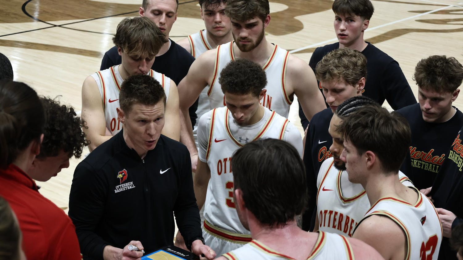 DeLuccia_2-26-26_Basketball-13