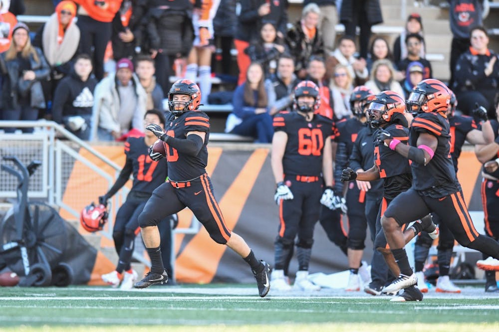 <h5>Junior linebacker Liam Johnson streaks down the field for a touchdown late in the win over Cornell.</h5>
<h6>Courtesy of <a href="https://twitter.com/PrincetonFTBL/status/1586712244951343111/photo/3" target="_self">@PrincetonFTBL/Twitter</a>.</h6>