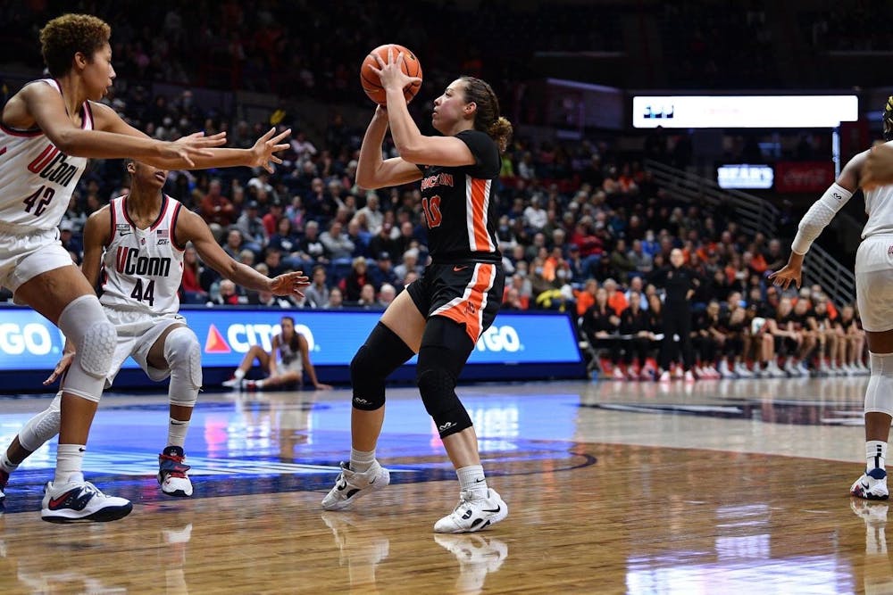 <h5>Three Tigers scored in double figures, including Grace Stone, who finished with 20 points.</h5>
<h6>Courtesy of <a href="https://twitter.com/PrincetonWBB/status/1601230790989582336?s=20&amp;t=ZeLbPlIuQv-HwmGFknzWIQ" target="_self">@PrincetonWBB/Twitter.</a></h6>