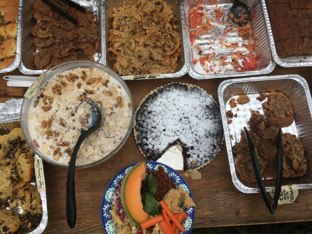 Homemade food dishes at Yardparties 
