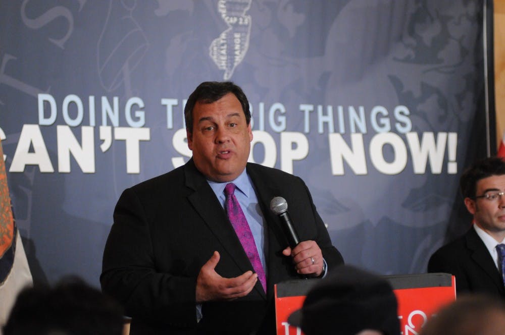 20111122-chrischristie-monicachon-2369