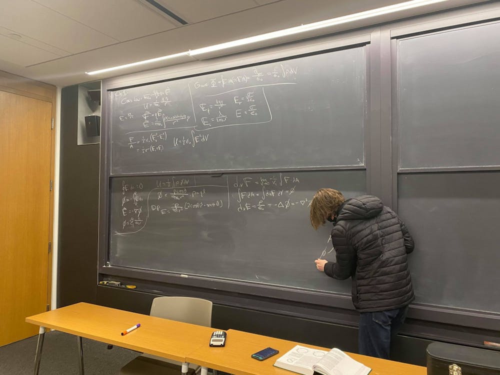 _physics blackboard Justin Cai DP.jpg