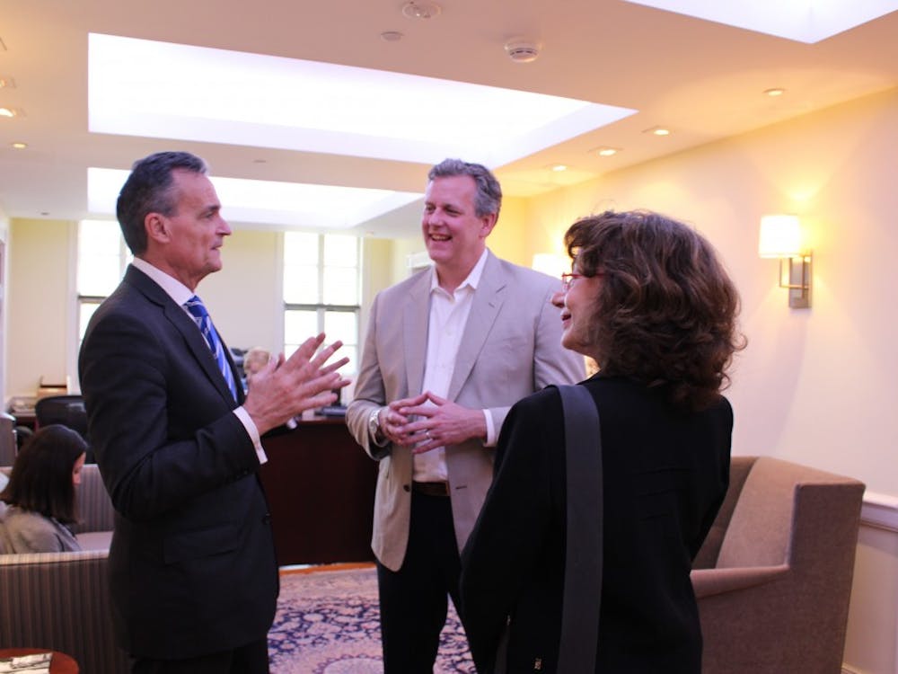 While waiting to meet with President Eisgruber, Ambassador Gerard Araud chats with Professor Eric Gregory, chair of the Humanities Council, and Professor Elaine Sciolino, former Paris bureau chief of the New York Times. 