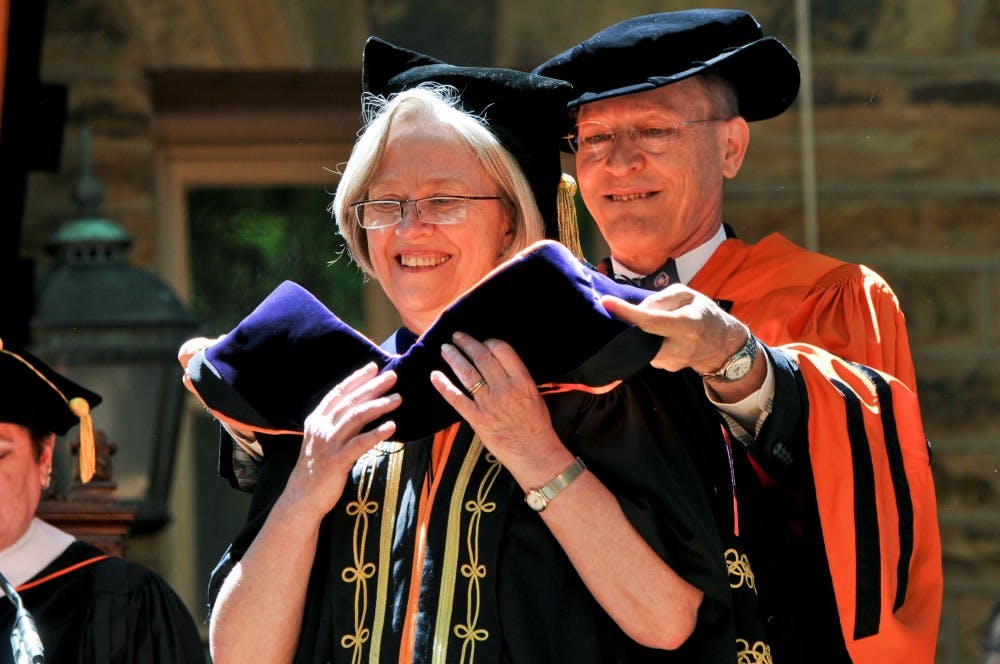 20130604_Commencement_LiliaXie_3170