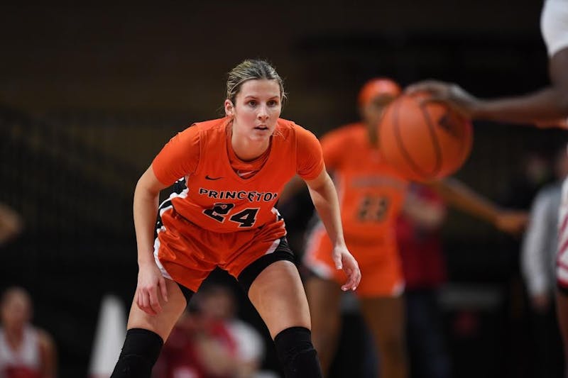 Women's basketball posts double-digit wins over Delaware and Rutgers as non-conference season winds down