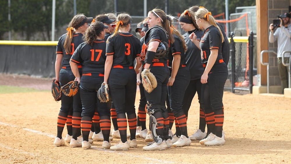 huddle1