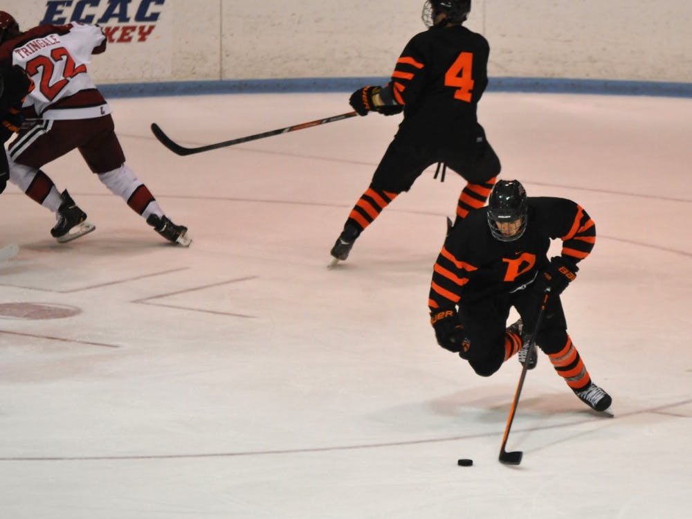 20131116_MHockeyV.Harvard_BenKoger_1046