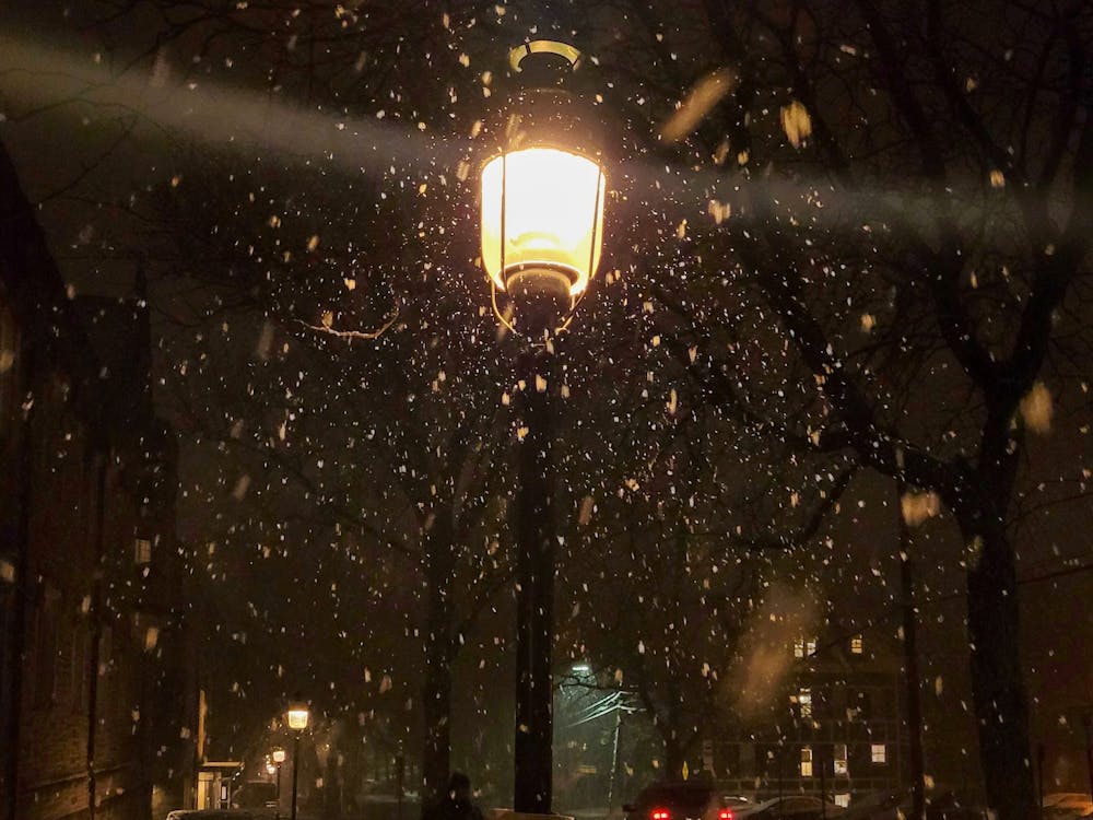 snow-lamp-night-aarushi-adlakha