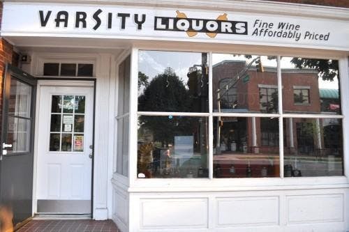 varsityliquors_everybusinesslistingdotcom