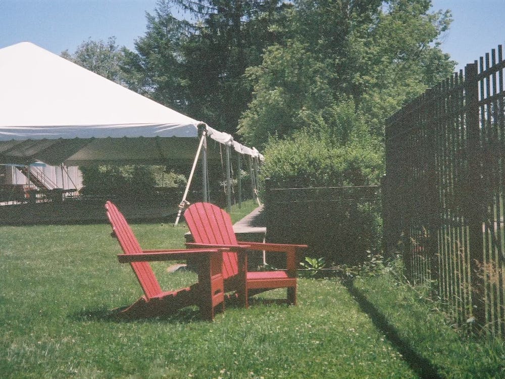 forbes-backyard-chair
