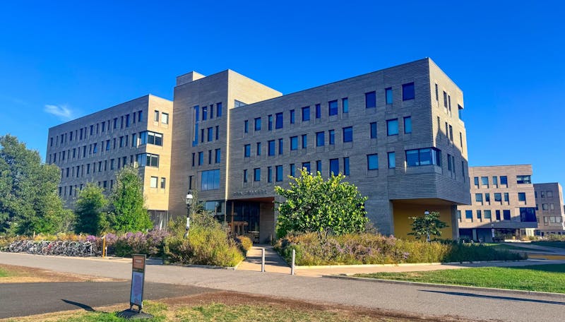 Students face ongoing maintenance issues amid delayed repairs across residential colleges