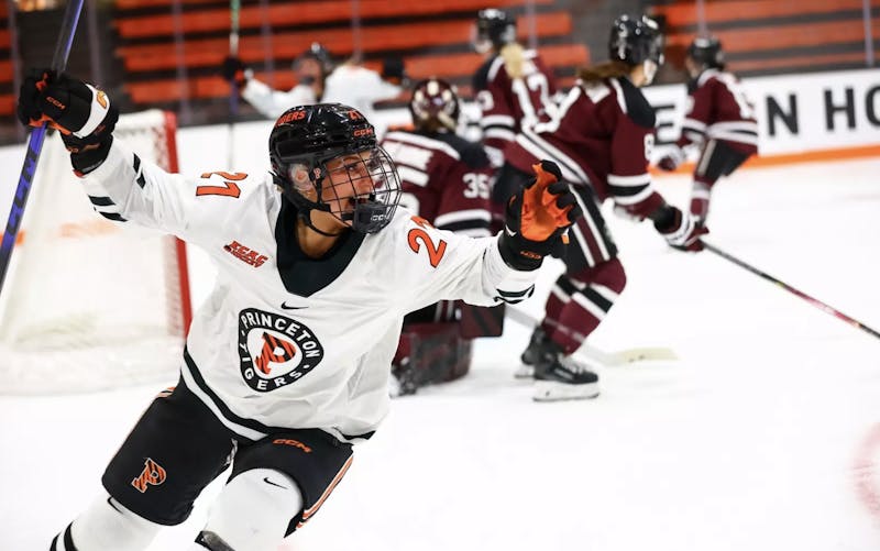 Preview: What to expect from women’s sports teams this winter season