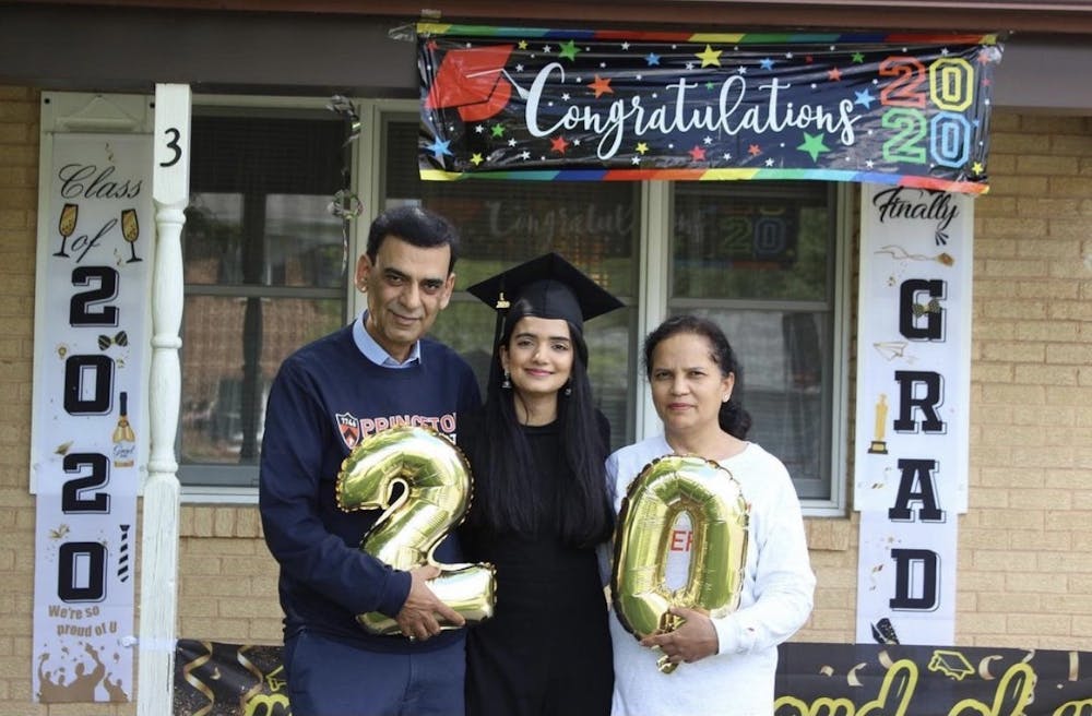 Zoya Shoaib '20 with Her Parents.jpg