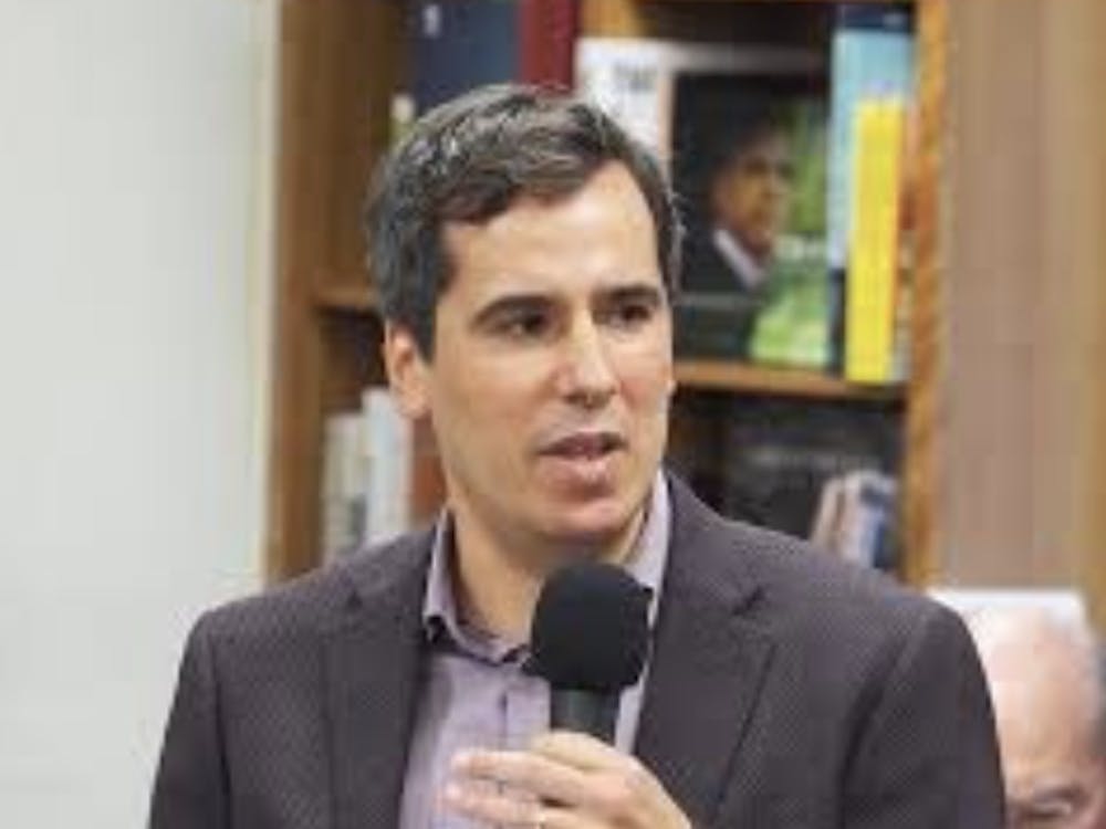 David Remnick ’81 and Carlos Lozada GS ’97