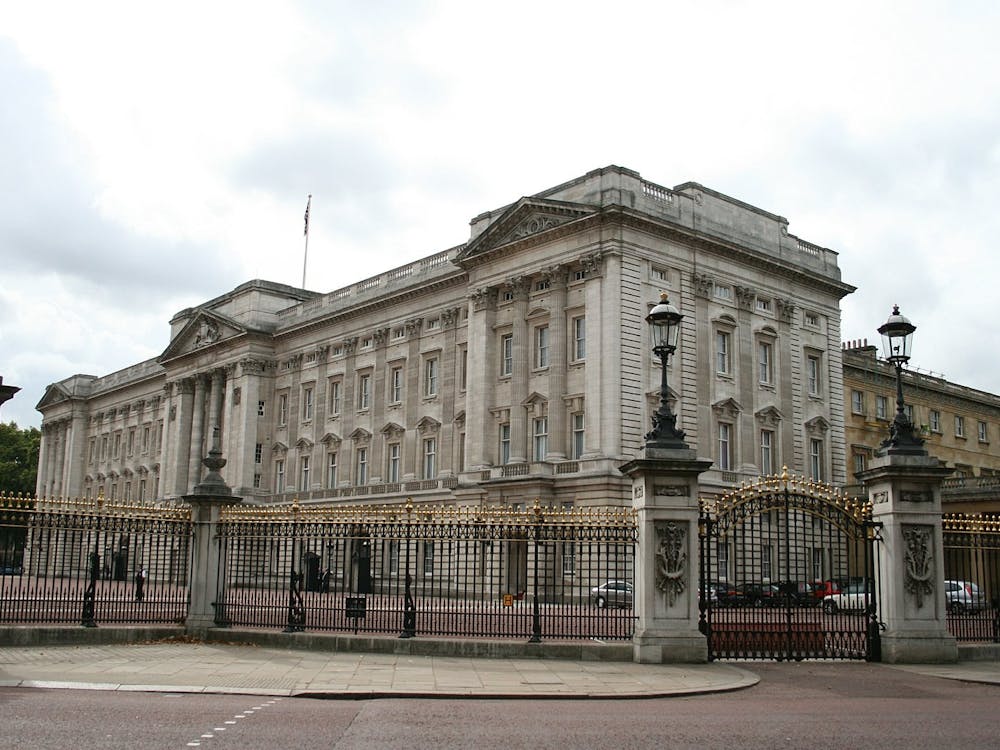 Buckingham Palace.jpg