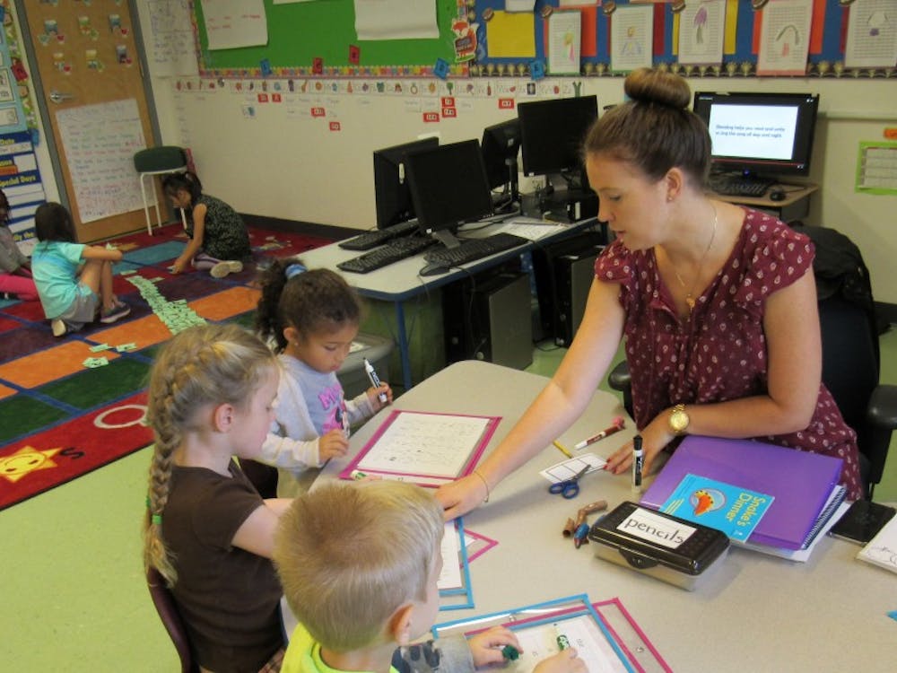 Kindergarten B Reading table.jpg