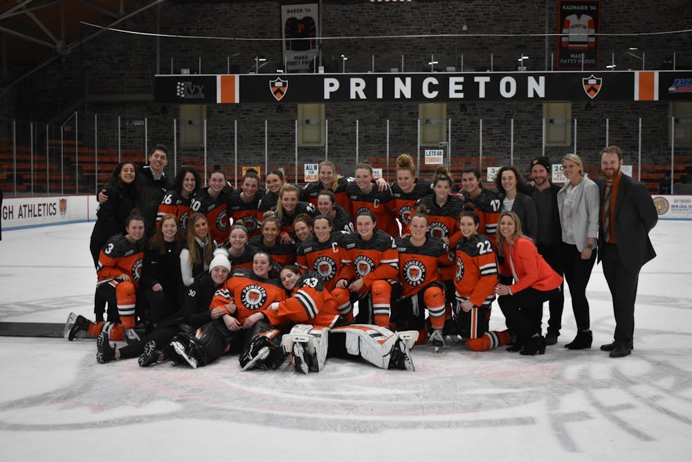 Women's hockey after victory