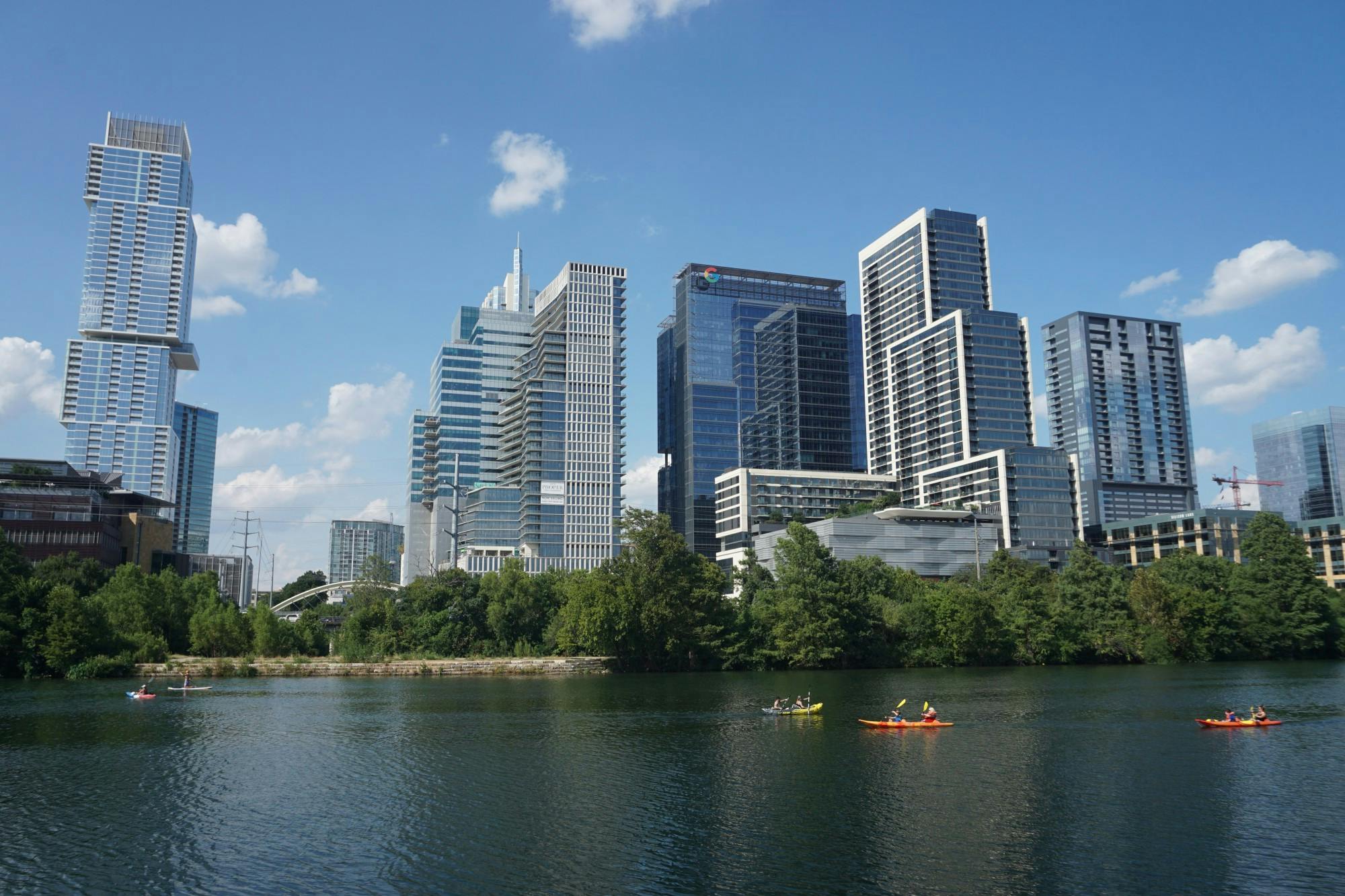 Austin_August_2019_19_(skyline_and_Lady_Bird_Lake).jpeg