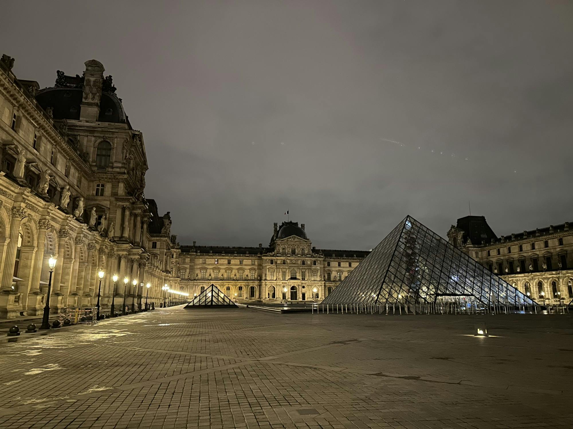 louvre