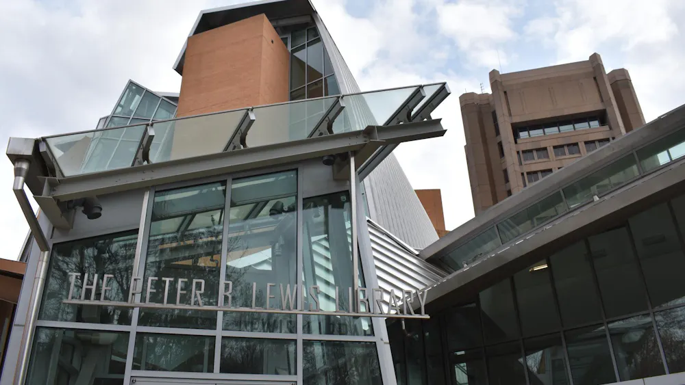 lewis lib 4 Mark Dodici DP.JPG