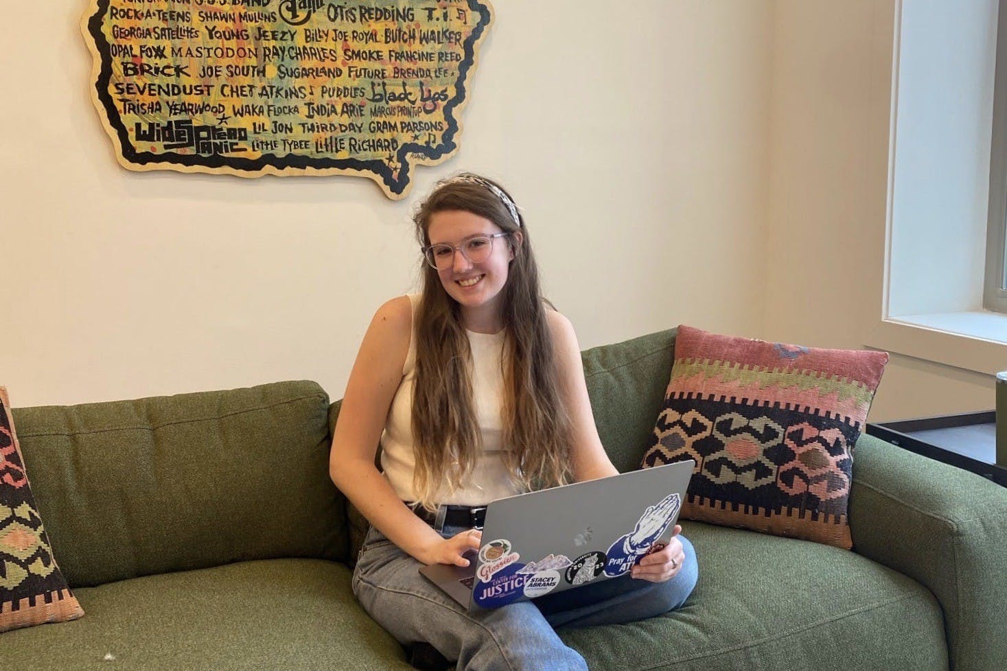 0e30c452-767e-4915-815d-3fb93aff4978.sized-1000x1000 2.jpeg