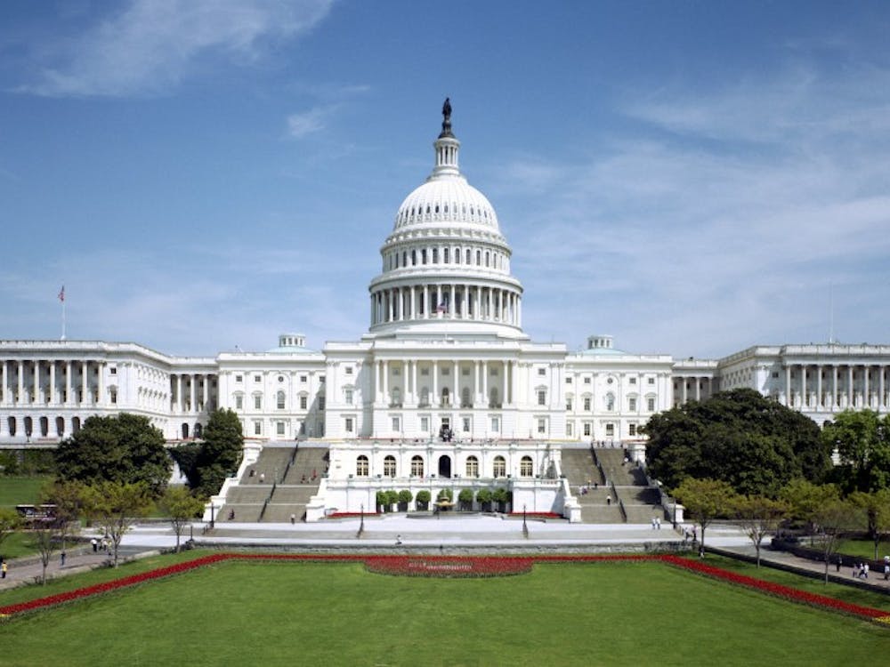 United_States_Capitol_-_west_front.jpg