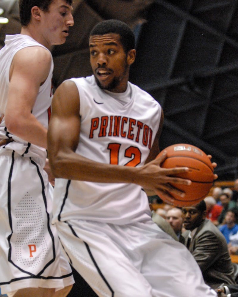 20131110_MBBvs.FAMU_ShannonMcGue_0092