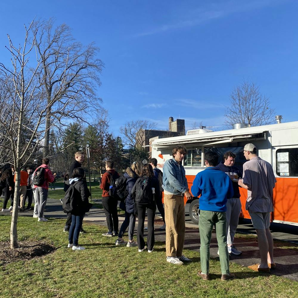 <h5>Students line up at the HotPanada food truck.</h5>
<h6>Izzy Jacobson / The Daily Princetonian</h6>