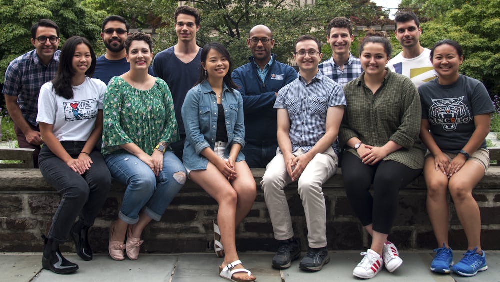 <h5>Professor Datta is located sixth from the right, and Christopher Browne is located fourth from the right.</h5>
<h6>Courtesy of the <a href="https://dattalab.princeton.edu/people.html" target="_self">Princeton University Datta Lab</a>&nbsp;</h6>