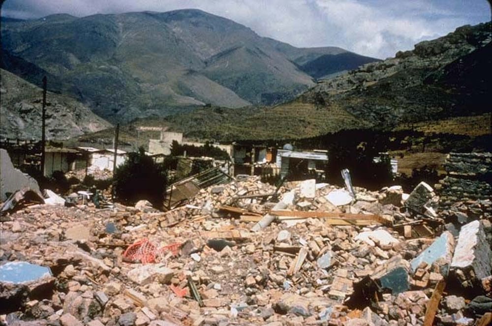 collapse-of-unreinforced-masonry-buildings-iran-persia-1990-manjil-roudbar-earthquake