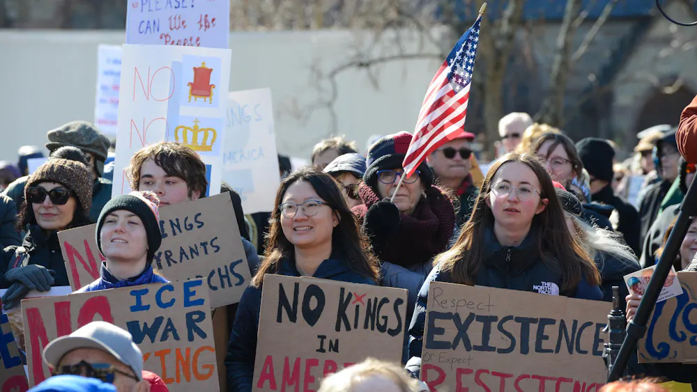 Students no kings protest
