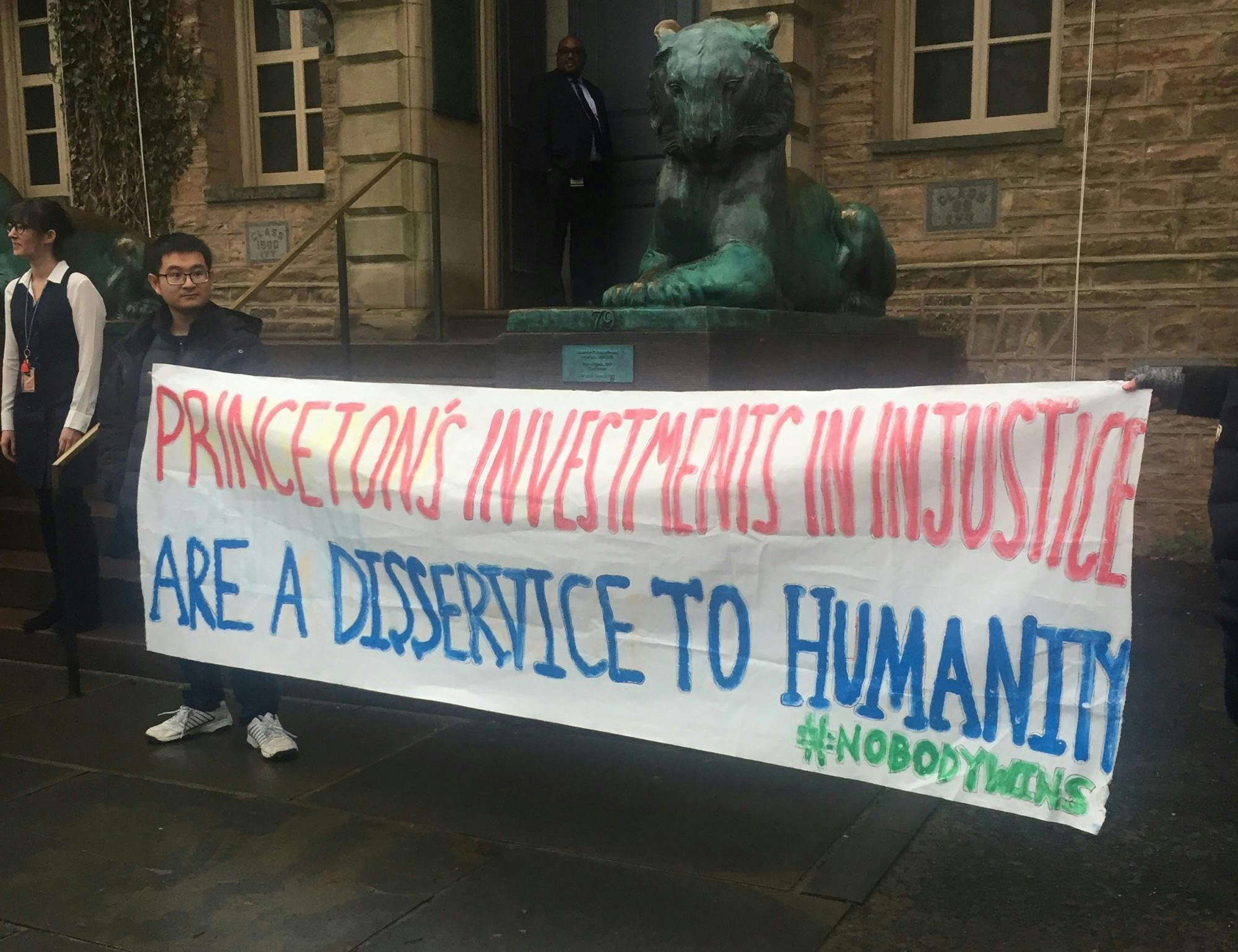 Divestment banner
