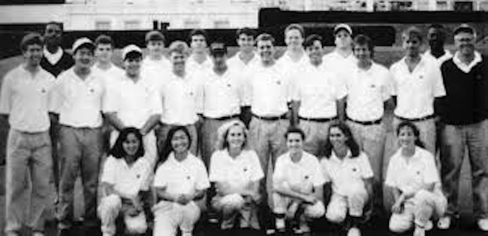 <p>A look at the first Princeton women's golf varsity team posing with the men's team in their 1991 team photo.&nbsp;</p>