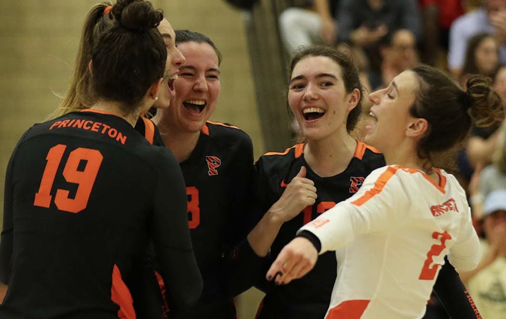 <h5>The Tigers celebrated senior night with a 3–1 win against the Yale Bulldogs.&nbsp;</h5>
<h6><a href="https://twitter.com/PrincetonWVB/status/1589039127676485632/photo/1" target="_self">@PrincetonWVB/Twitter.&nbsp;</a></h6>