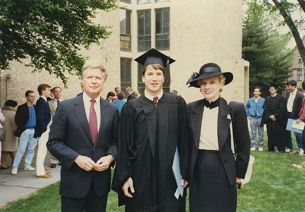 800px-brett-kavanaugh-at-the-yale-commencement