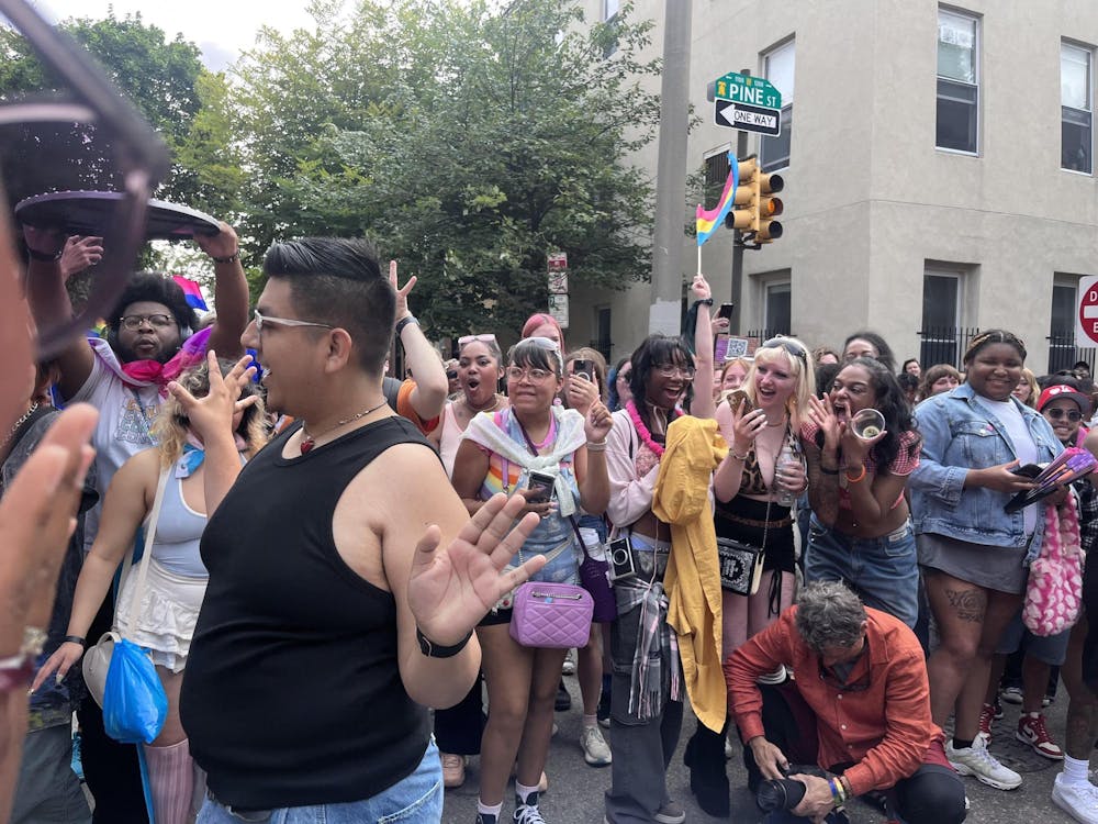 Livley people outside in Philadelphia